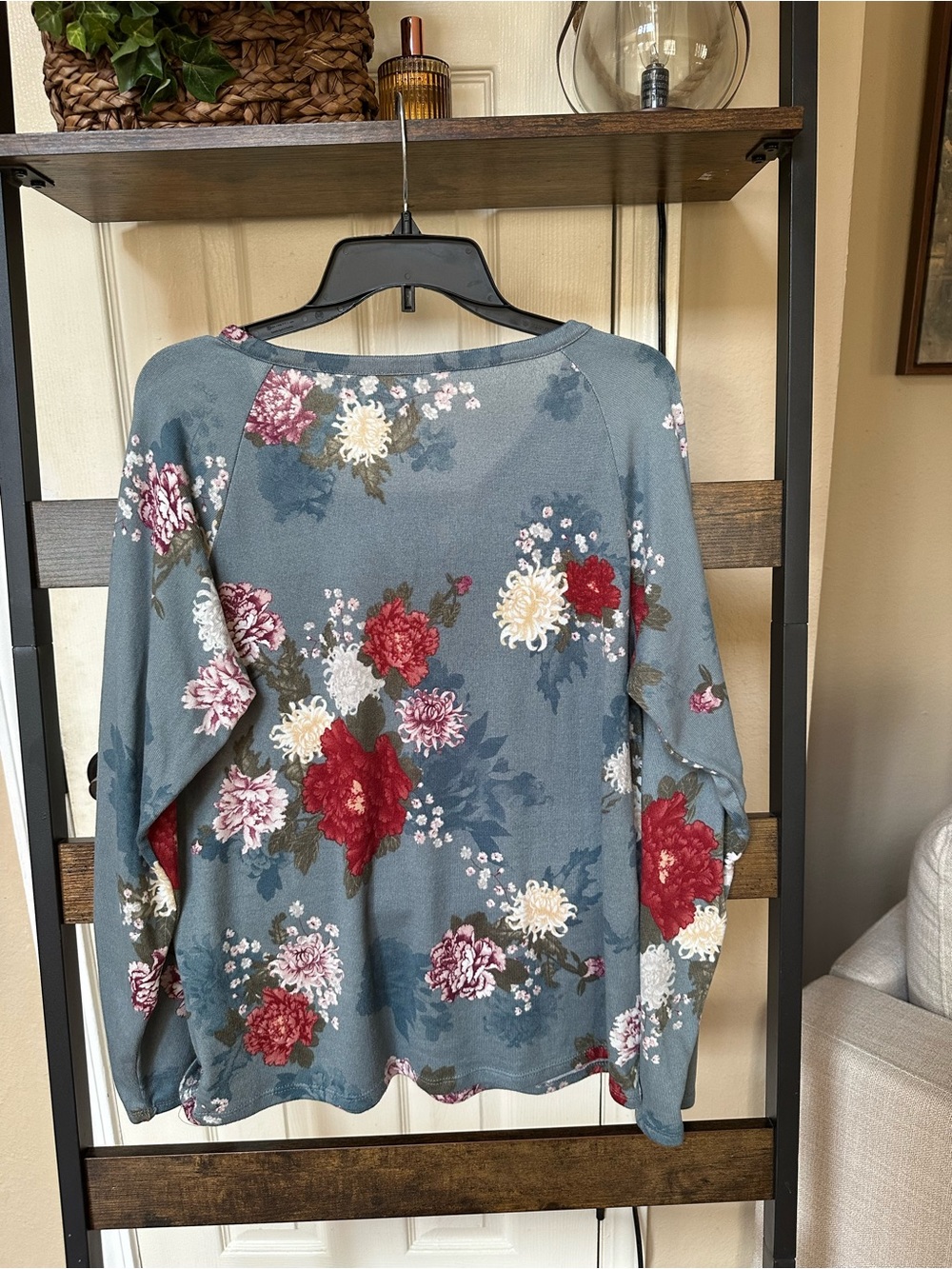 Super Soft Floral V-Neck Blouse - Blue Multi - Picture 4 of 5